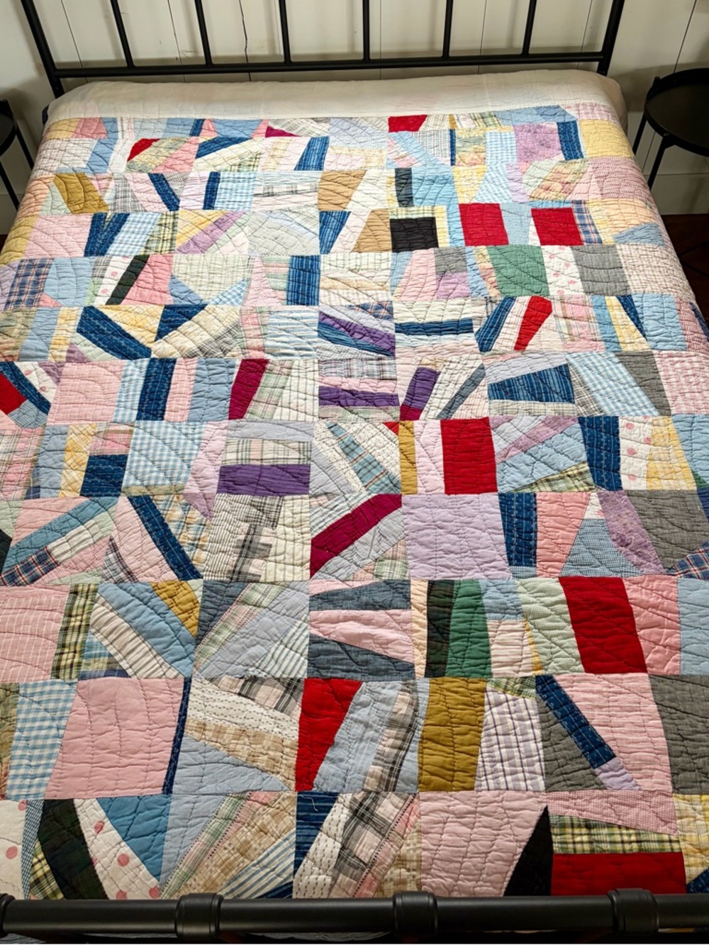 Vintage Handmade Patchwork Quilt 70”x88” Cottage Farmhouse Multicolor